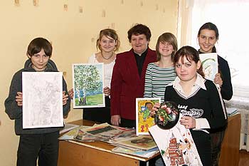 Средняя школа №90 пос.Чунский - Юные художники